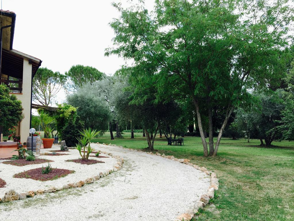 B&B 8380 - Pian Del Molino Saturnia Exterior foto